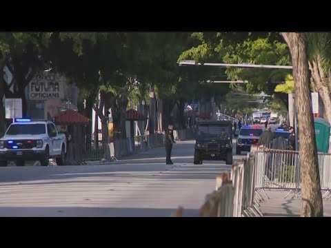 Final preparations underway for Miami's Three Kings parade