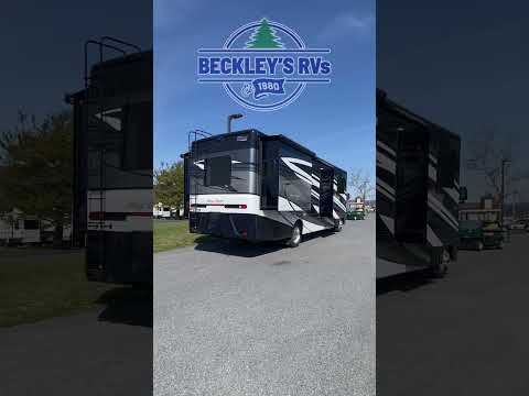 Still Available! $209,999.00! New 2024 Newmar Bay Star 3225 | Beckley's RVs