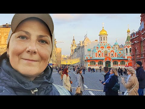 Autumn Walking Tour in the Very Center of Moscow 2024 / Different Russia Channel