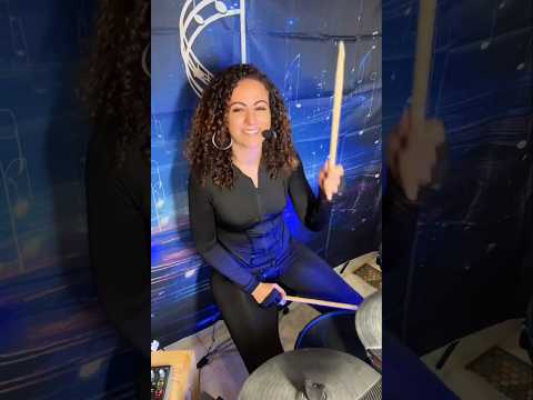 GIRL PLAYS Suicide Silence   DRUMS 🥁