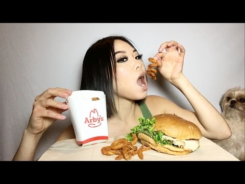 ARBY'S GRAND TURKEY CLUB & CURLY FRIES Eating Show | Mukbang