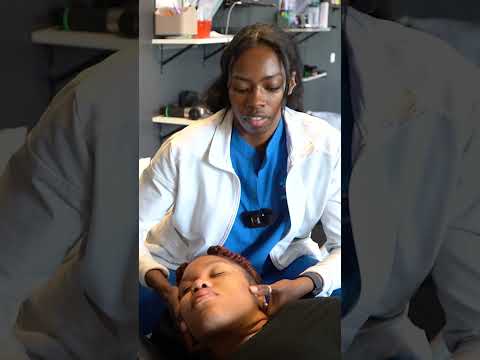 Dr. Kennedi's Neck Cracks ASMR in South Loop #NeckAdjustment #SpineCare #ChiropracticHealing