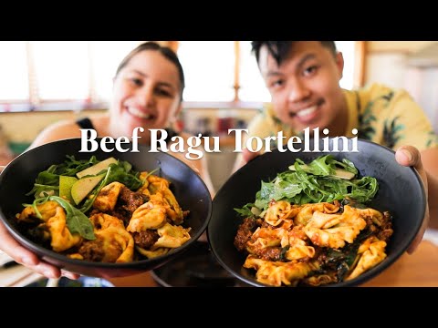 Is HelloFresh Australia Worth it? Beef Ragu Tortellini with Rocket & Pear Salad (Test/Review)