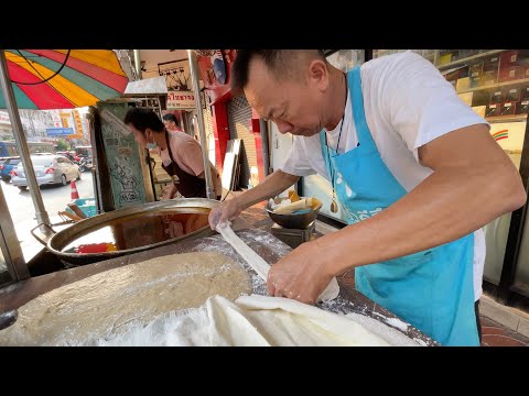 Skillful Making of Chinese Deep Fried Dough | Street Food