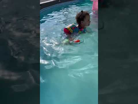 3 year old learning to swim 🥰 #singlemomma #familystructure #family #baby #familyunit