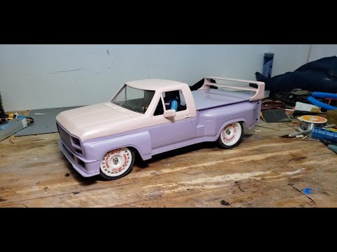 Part 9 of the m02 Blackfoot slammed truck