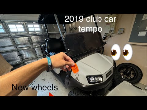 2019 club car tempo new wheels and 6” lift kit #clubcar #lifted #golfcarts