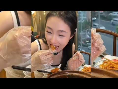 Eat​ at​ Guang​ ​Zhou​ Series​ 之 深夜食堂