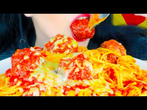 ASMR Spaghetti and Meat Balls Eating Vlog, Mukbang 스파게티와 미트볼 먹기 @saltedcaramelasmr