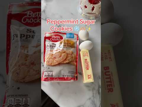 #peppermint #christmas #cookies #baking #easy #yum #dessert