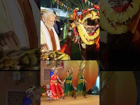 Festival 2025 : Public Give Grand Welcome To PM Modi And Chiranjeevi With Drums | V6 News