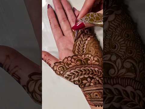 Beautiful bridal Mehndi design for brides 🥀♥️  #henna #mehndi