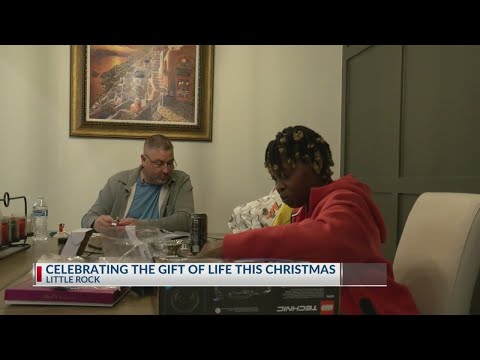 Arkansas organ recipient and donor's father become found family each Christmas