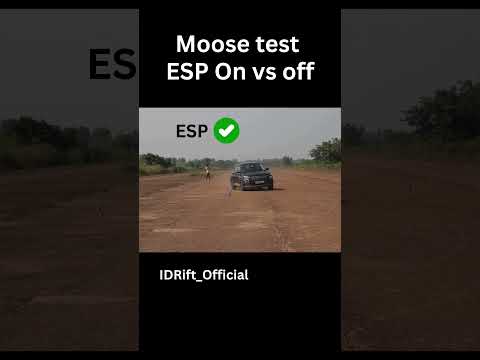 Hyundai venue moose test - stability program on vs off #moosetest #hyundai #venue