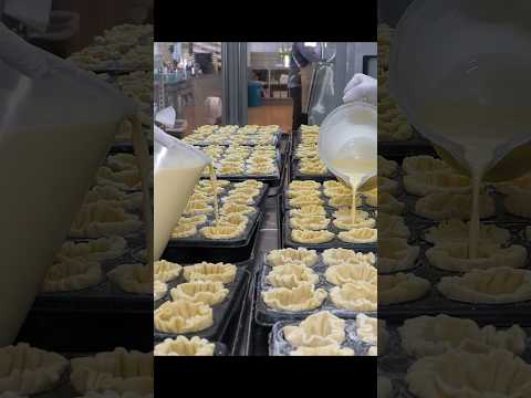 하루 50개 한정! 서두르지 않으면 없습니다! 입에서 녹는 부드러운 에그타르트 / Making Soft Egg Tarts #shorts