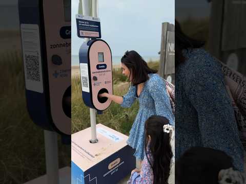 FREE SUNSCREEN vending machine at the beach! 🏖🙌🏼