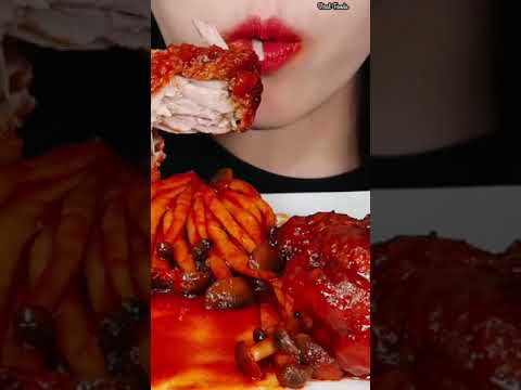 Asmr Eating Spicy Fried Chicken Leg Piece 🔥🤤#shorts