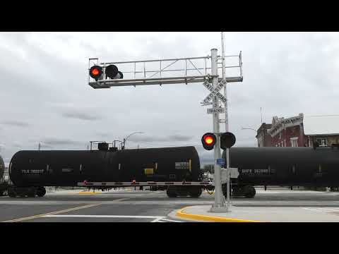 BNSF 6005 East in Galva, IL 9/23/24