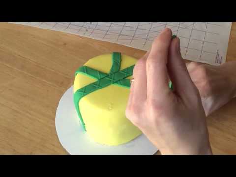 How to Make a Poinsettia Cake Part Two: Cutting and Attaching the Ribbons