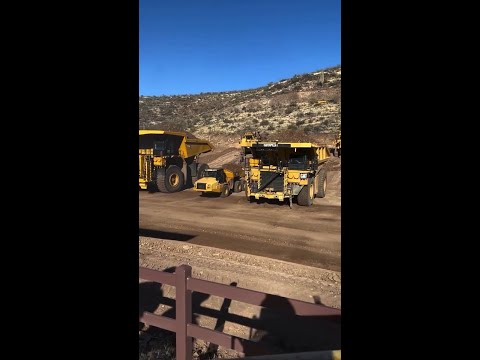 45 Ton Hauler vs 327 Ton Hauler